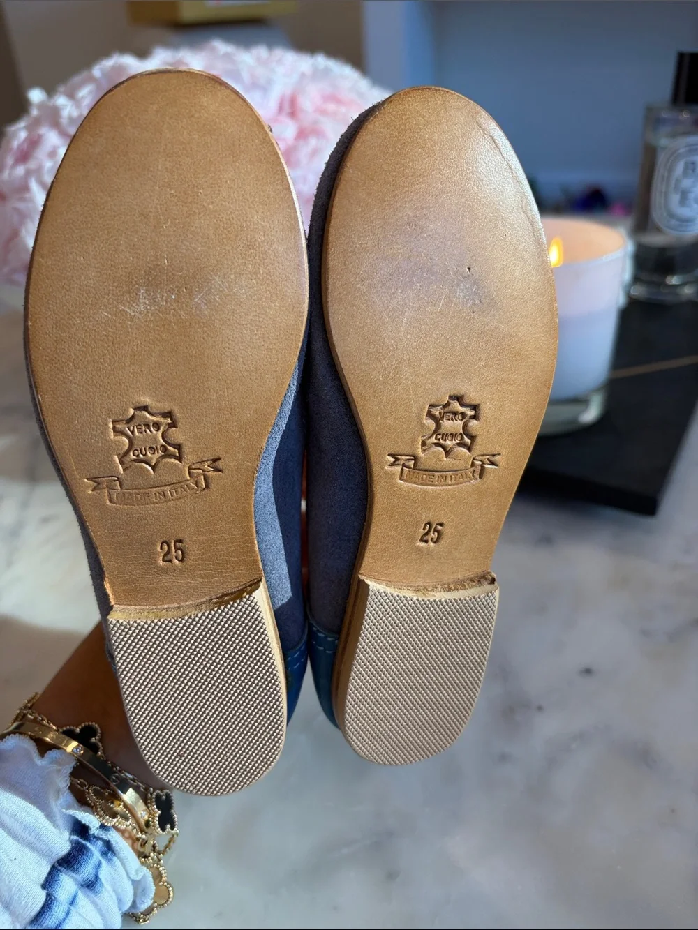 ITALIAN BRAND - AUTORI CAPRESI Suede Slip-On Flats with Blue Heel Collar